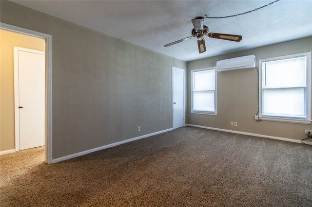 1210 Bernice Dr, Corpus Christi, TX 78412