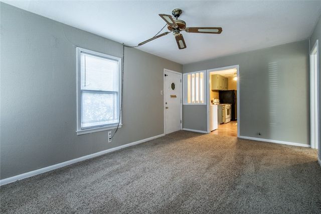 1210 Bernice Dr, Corpus Christi, TX 78412