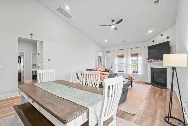 5872 Whitebark Dr., Myrtle Beach, SC 29577