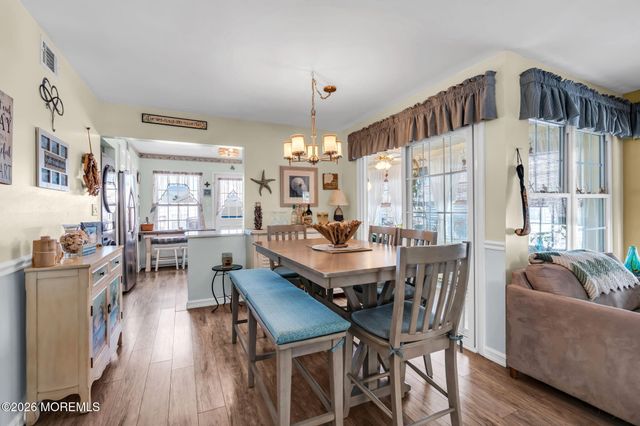 60 Westgate Place, Manchester, NJ 08759