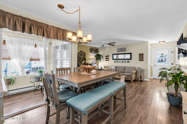 60 Westgate Place, Manchester, NJ 08759