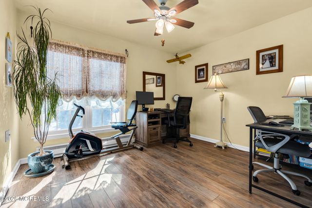 60 Westgate Place, Manchester, NJ 08759