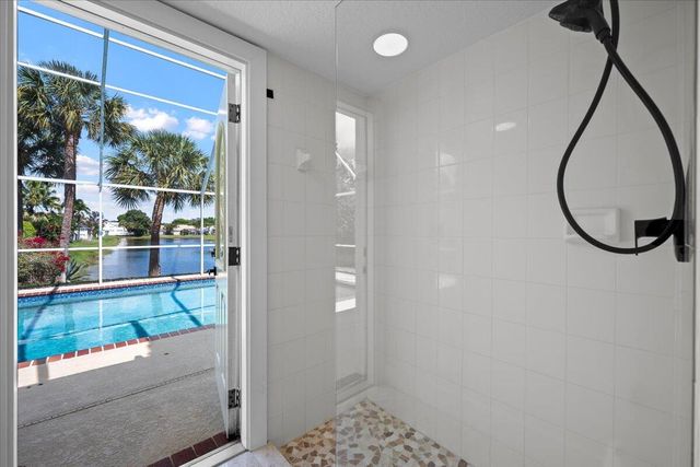 10233 Allamanda Circle, Palm Beach Gardens, FL 33410