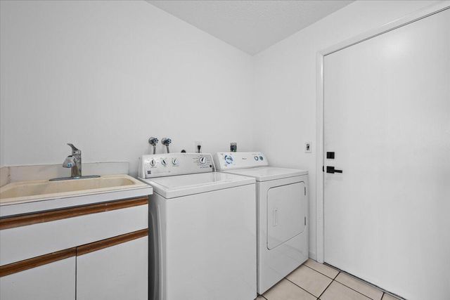 10233 Allamanda Circle, Palm Beach Gardens, FL 33410