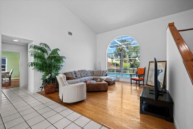 10233 Allamanda Circle, Palm Beach Gardens, FL 33410