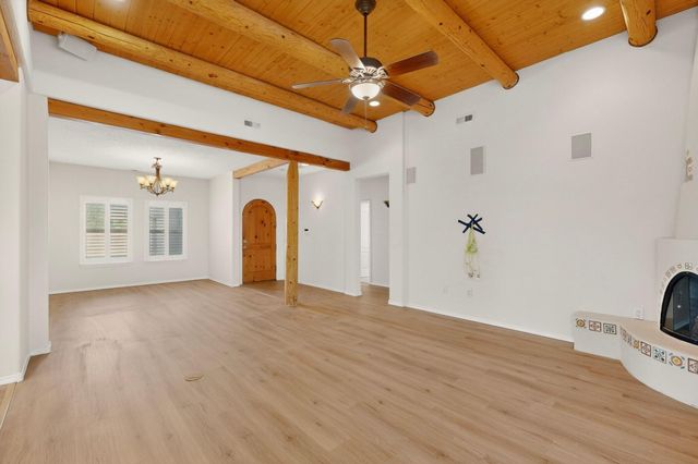 910 Mountain Phlox Way, Bernalillo, NM 87004