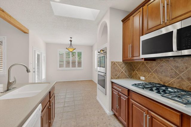 910 Mountain Phlox Way, Bernalillo, NM 87004
