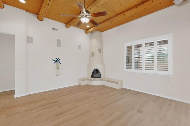 910 Mountain Phlox Way, Bernalillo, NM 87004