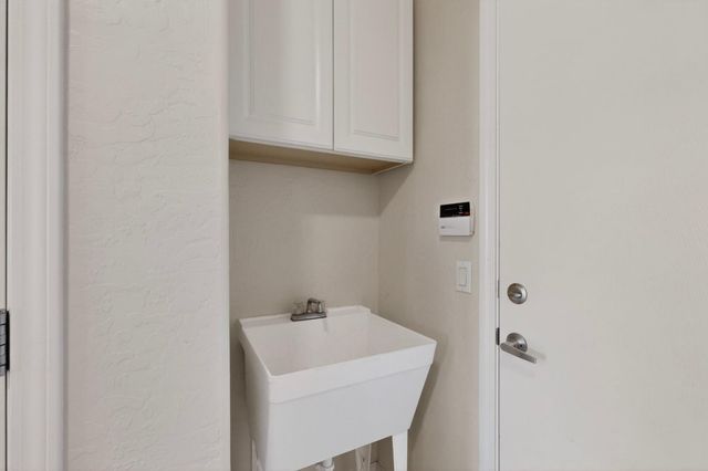 910 Mountain Phlox Way, Bernalillo, NM 87004