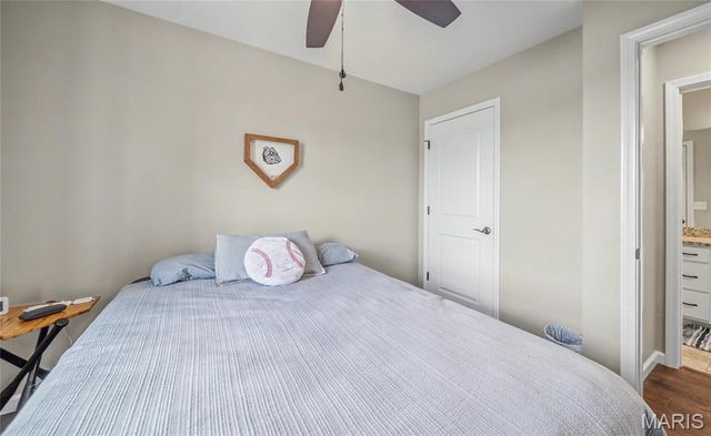 903 Q Avenue, St Clair, MO 63077