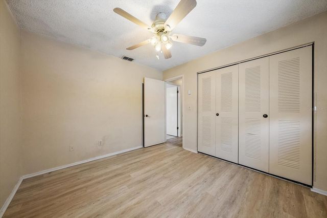 4286 TARPON DRIVE SE, St Petersburg, FL 33705