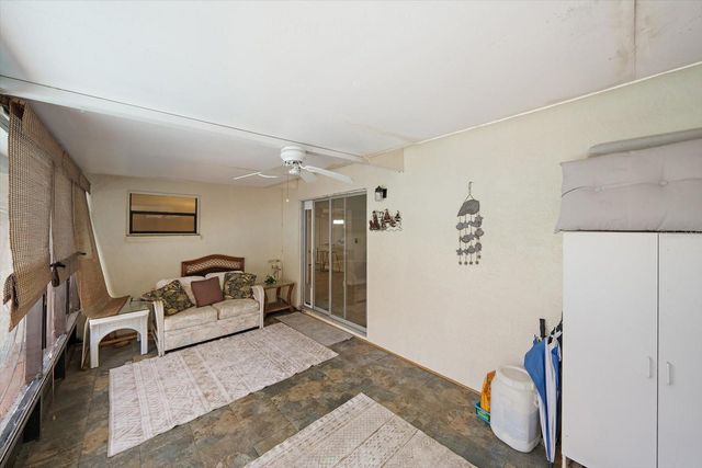 4286 TARPON DRIVE SE, St Petersburg, FL 33705