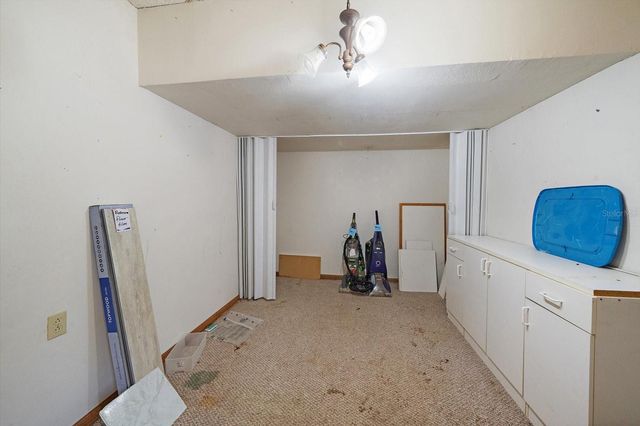 4286 TARPON DRIVE SE, St Petersburg, FL 33705