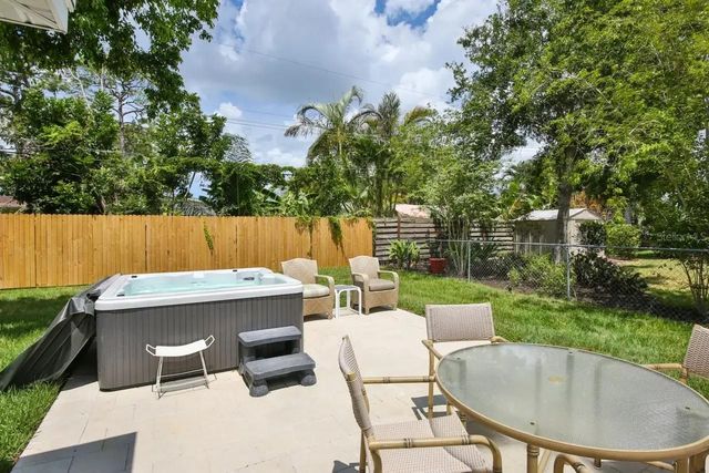 5622 S LOCKWOOD RIDGE ROAD, Sarasota, FL 34231