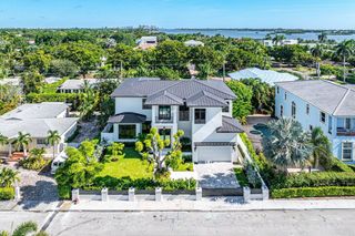 109 Arlington Place, West Palm Beach, FL 33405