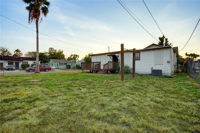 4301 Cherry St, Corpus Christi, TX 78411
