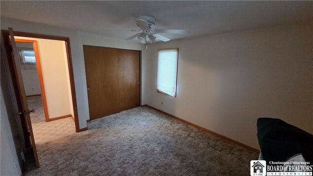 104 Bradwood Road, West Seneca, NY 14224