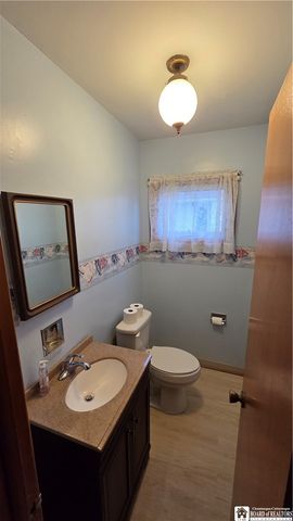 104 Bradwood Road, West Seneca, NY 14224