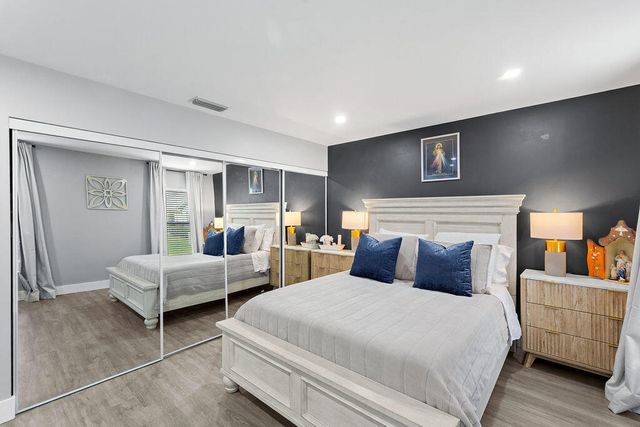 1740 W Sanderling Lane 1, Fort Pierce, FL 34982