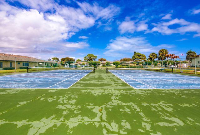 1740 W Sanderling Lane 1, Fort Pierce, FL 34982