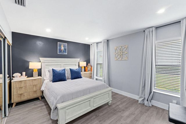 1740 W Sanderling Lane 1, Fort Pierce, FL 34982