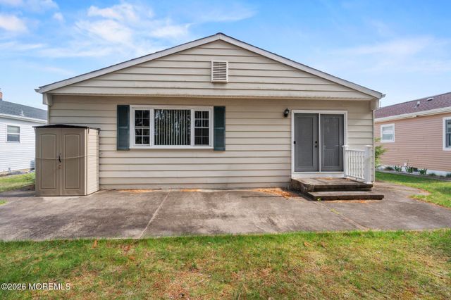 93 Guadalajara Drive, Toms River, NJ 08757