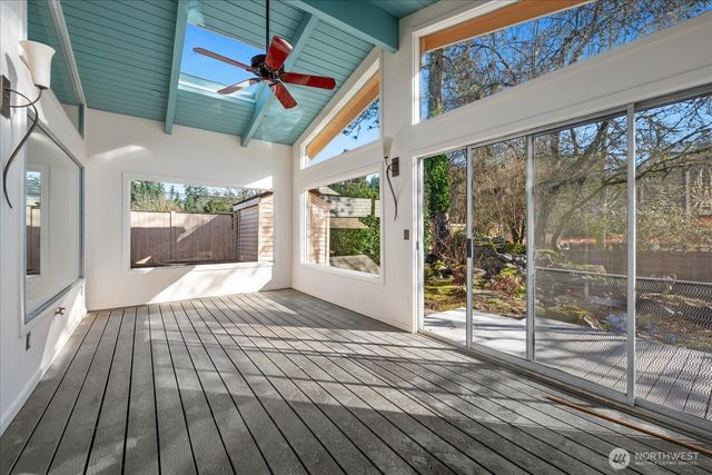 9506 Valhalla Way, Bothell, WA 98011