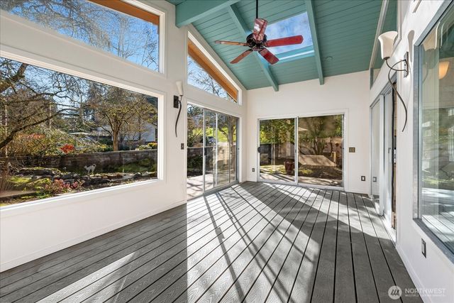 9506 Valhalla Way, Bothell, WA 98011