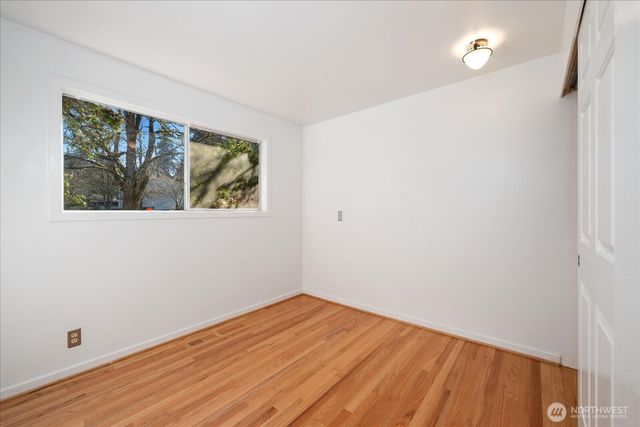 9506 Valhalla Way, Bothell, WA 98011