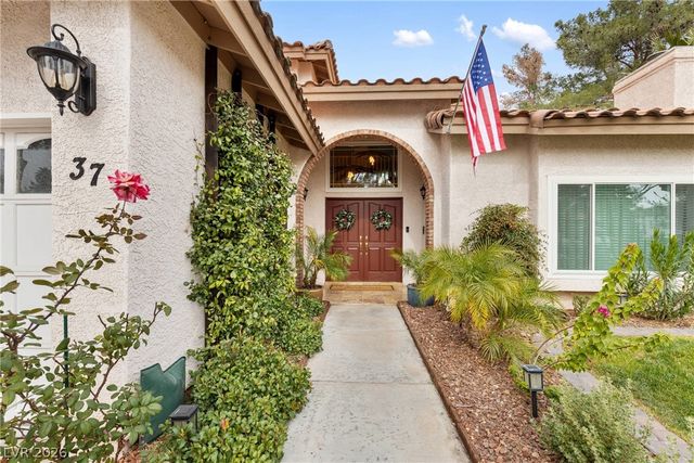 37 Pheasant Ridge Drive, Henderson, NV 89014