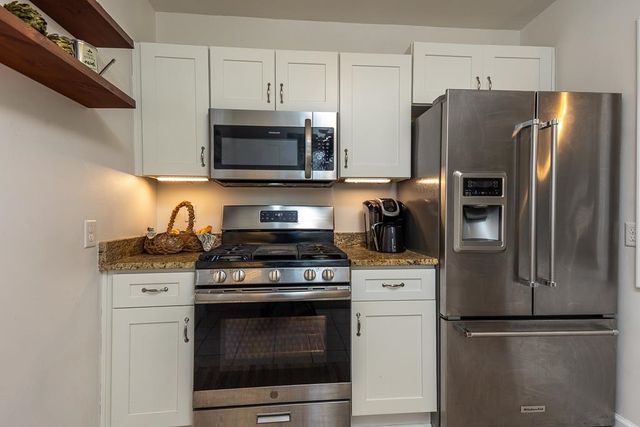 3704 CHARLESWOOD AVE, Memphis, TN 38122