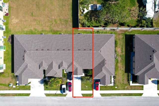 1718 Party Place, Fort Pierce, FL 34947