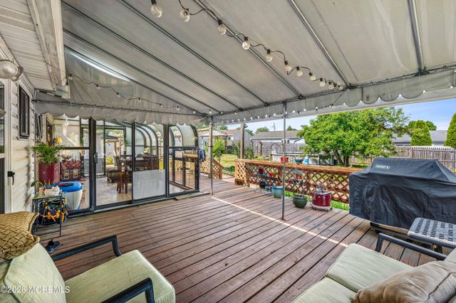 23 Villanova Road, Parlin, NJ 08859