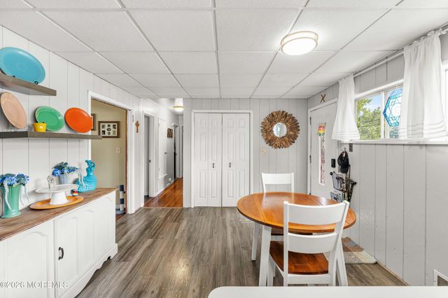23 Villanova Road, Parlin, NJ 08859