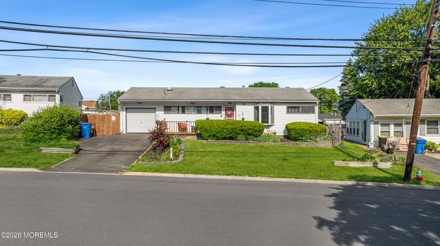 23 Villanova Road, Parlin, NJ 08859