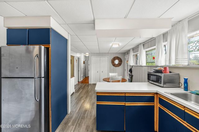 23 Villanova Road, Parlin, NJ 08859