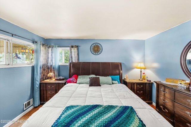 23 Villanova Road, Parlin, NJ 08859