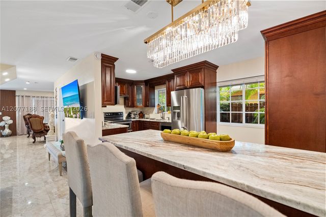 2801 N 38th Ave, Hollywood, FL 33021