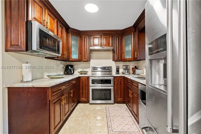 2801 N 38th Ave, Hollywood, FL 33021