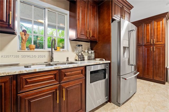 2801 N 38th Ave, Hollywood, FL 33021