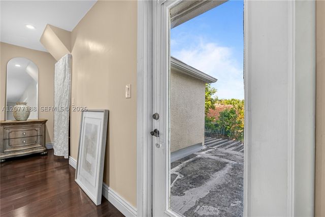 2801 N 38th Ave, Hollywood, FL 33021