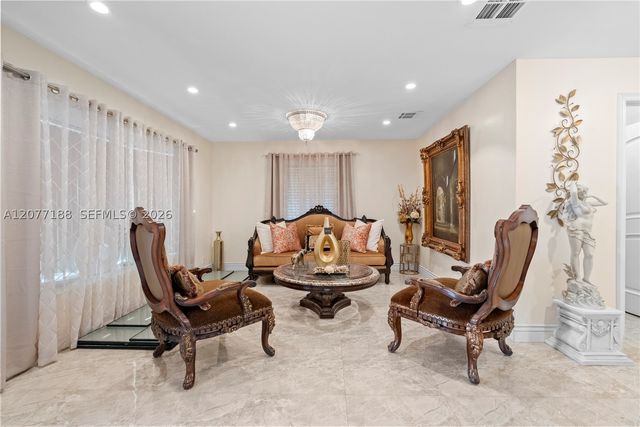 2801 N 38th Ave, Hollywood, FL 33021