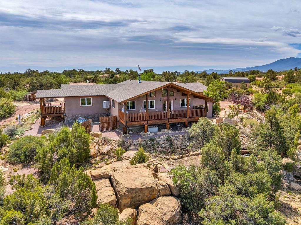 7500 Auckland Ave, Florence, CO 81226
