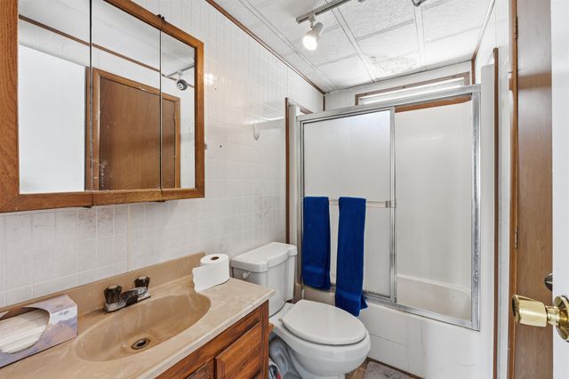 87 Cote Road, Richmond, VT 05477