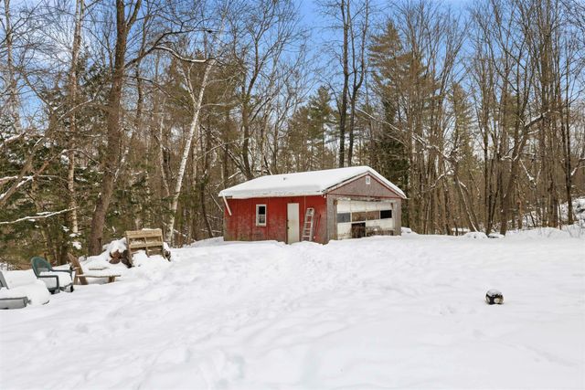 87 Cote Road, Richmond, VT 05477