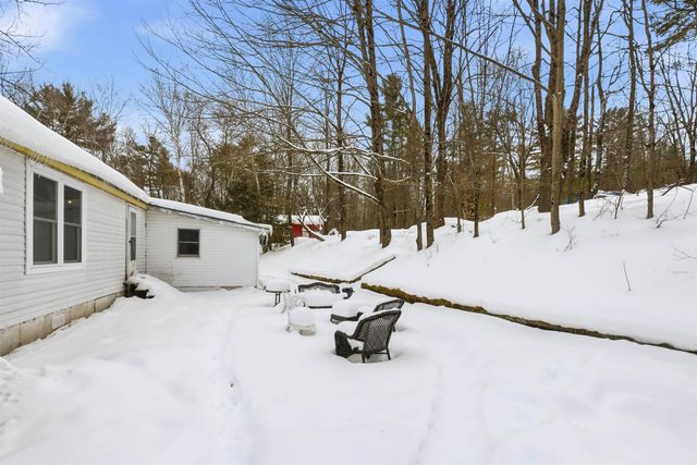 87 Cote Road, Richmond, VT 05477