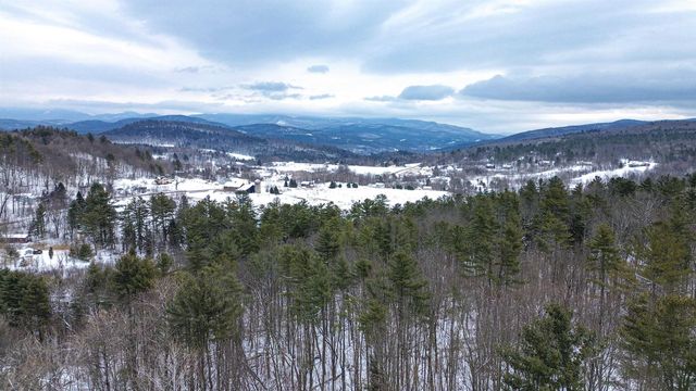 87 Cote Road, Richmond, VT 05477