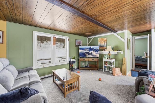 87 Cote Road, Richmond, VT 05477