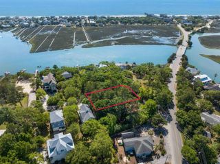 59 Hook Dr., Pawleys Island, SC 29585