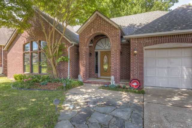 12318 S 18th Street East, Jenks, OK 74037
